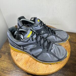 Nike Air Max 2011 Livestrong Mens Running Shoes Grey Yellow 487990-007 Size 13